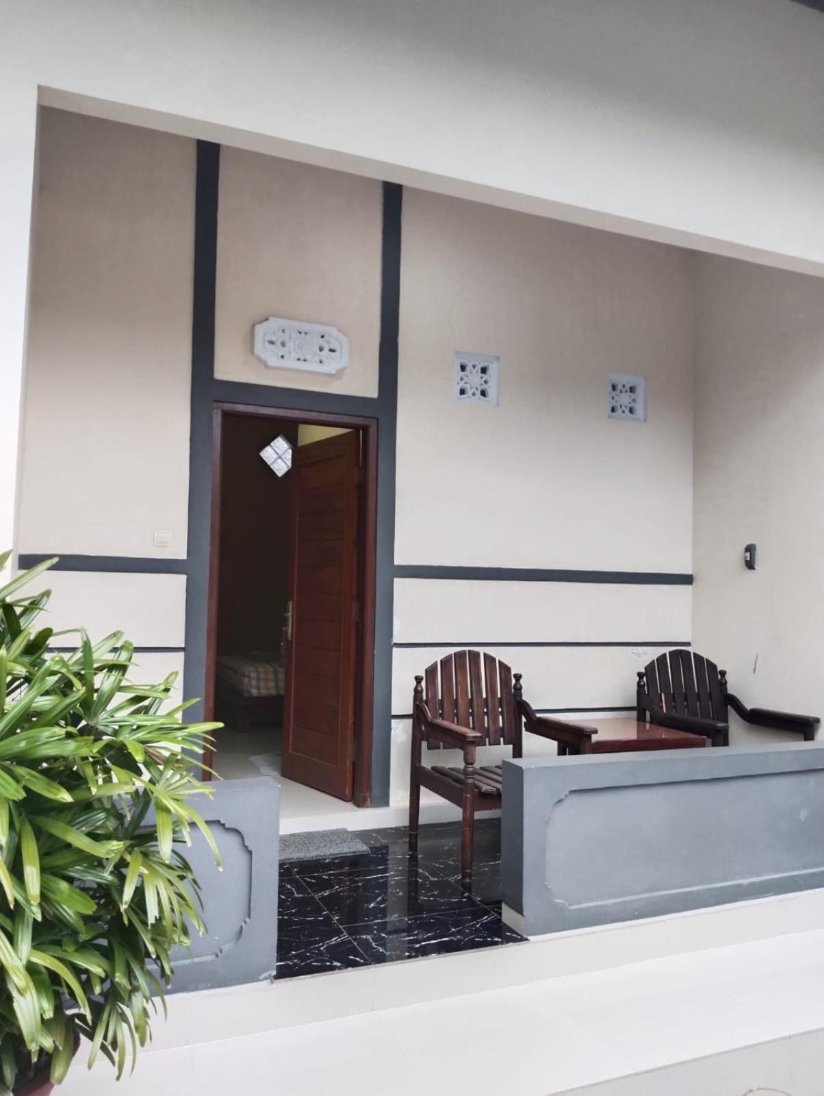 Hotel Lestari Gilimanuk Extérieur photo